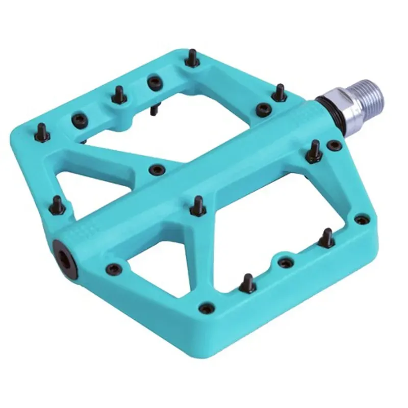 Azur Husky Pedal in Light Blue