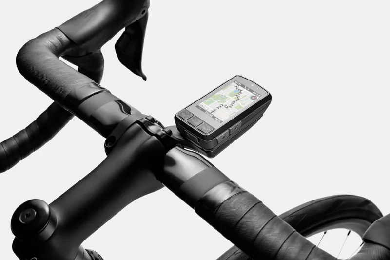 Wahoo ELEMNT BOLT 3 GPS Bike Computer-1